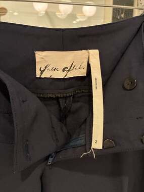 Boutique wide band Navy slacks Made in the USA Size 2